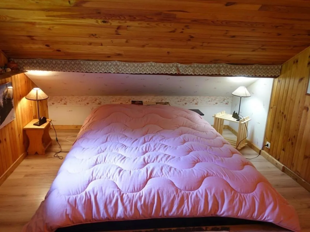 Chalet Chaleureux Pour 10 Personnes Avec Cheminee Et Internet, Proche Des Pistes - Fr-1-342-224 Beaufort  0*, Beaufort (Savoie)